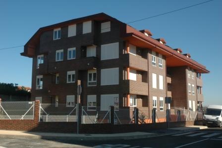 Edificio en Vaires, 5 Suances